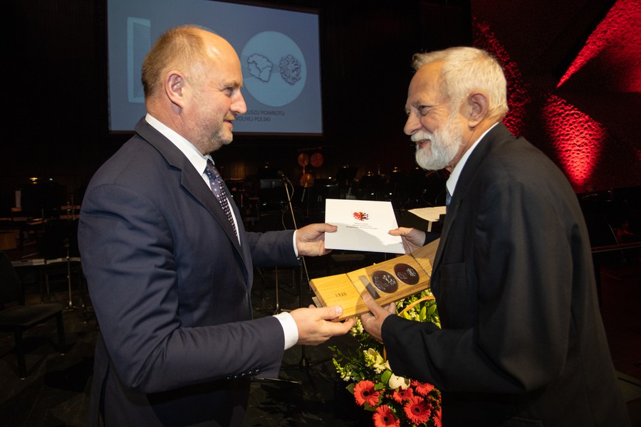 Uroczystości ku czci ofiar zbrodni pomorskiej, gala w Centrum Jordanki, fot. Mikołaj Kuras dla UMWKP