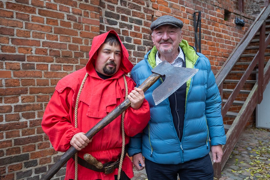 Uczestniczy Konwentu Przewodniczących Sejmików zwiedzają Toruń, fot. Mikołaj Kuras dla UMWKP