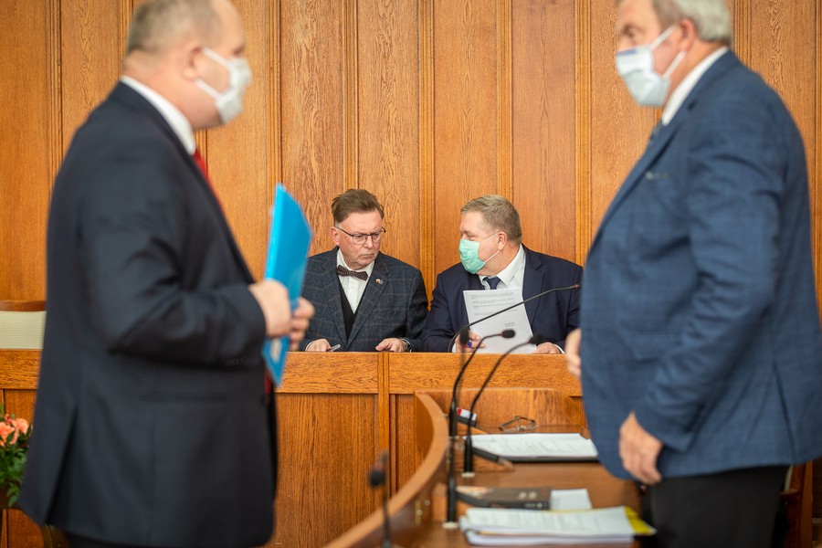 Sesja sejmiku województwa 25 października 2021, fot. Szymon Zdziebło/tarantoga.pl dla UMWKP