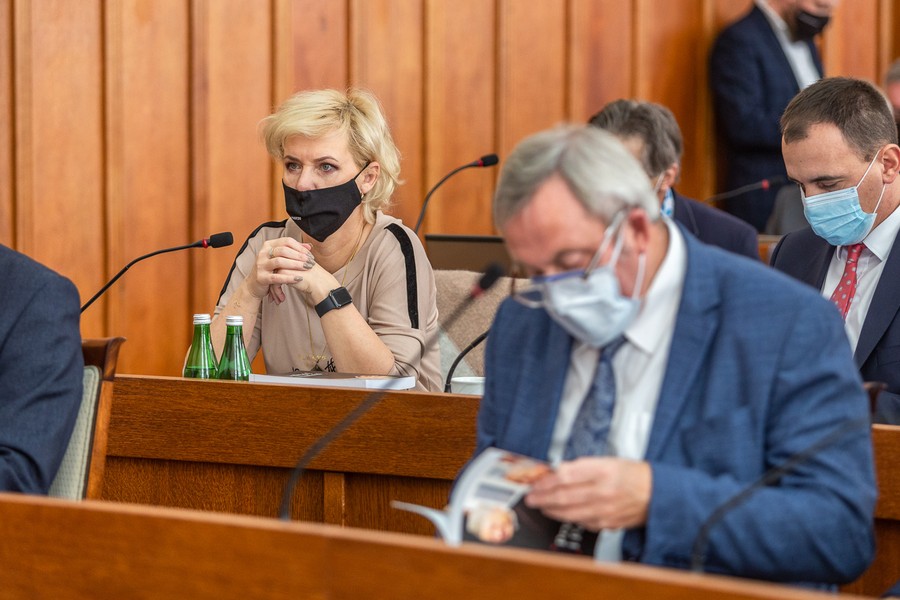 Sesja sejmiku województwa 25 października 2021, fot. Szymon Zdziebło/tarantoga.pl dla UMWKP