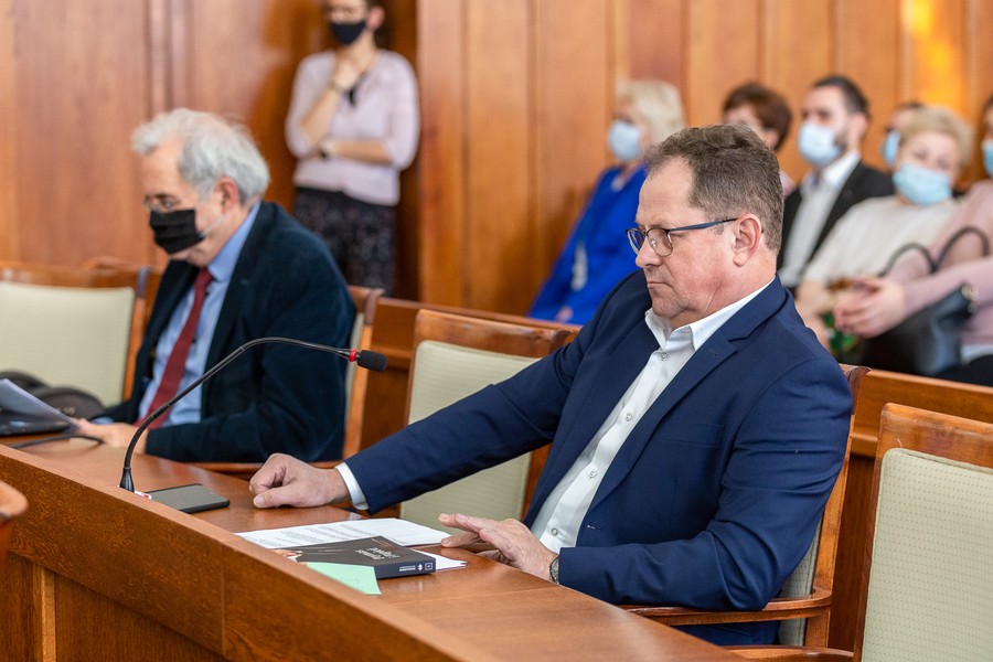 Sesja sejmiku województwa 25 października 2021, fot. Szymon Zdziebło/tarantoga.pl dla UMWKP