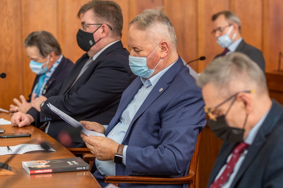 Sesja sejmiku województwa 25 października 2021, fot. Szymon Zdziebło/tarantoga.pl dla UMWKP