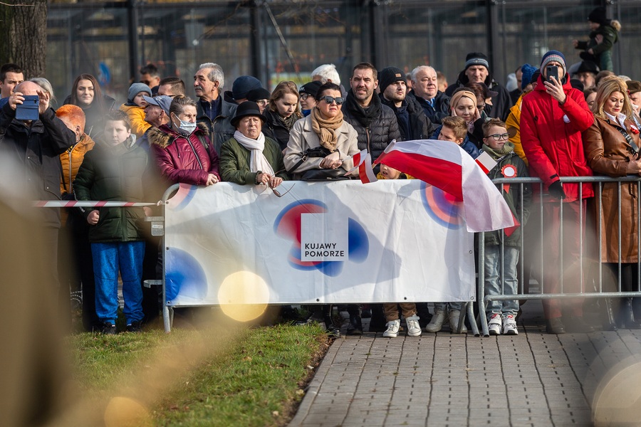 Wojewódzkie obchody Narodowego Święta Niepodległości w Toruniu, fot. Szymon Zdziebło tarantoga.pl dla UMWKP