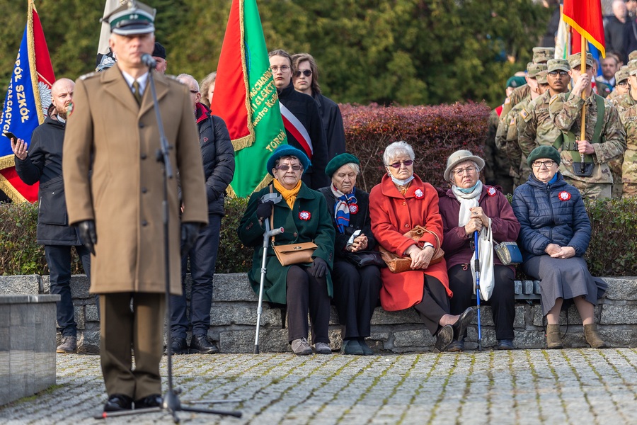 Wojewódzkie obchody Narodowego Święta Niepodległości w Toruniu, fot. Szymon Zdziebło tarantoga.pl dla UMWKP