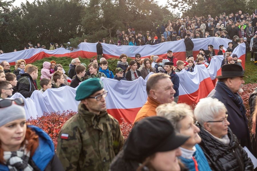 Wojewódzkie obchody Narodowego Święta Niepodległości w Toruniu, fot. Szymon Zdziebło tarantoga.pl dla UMWKP