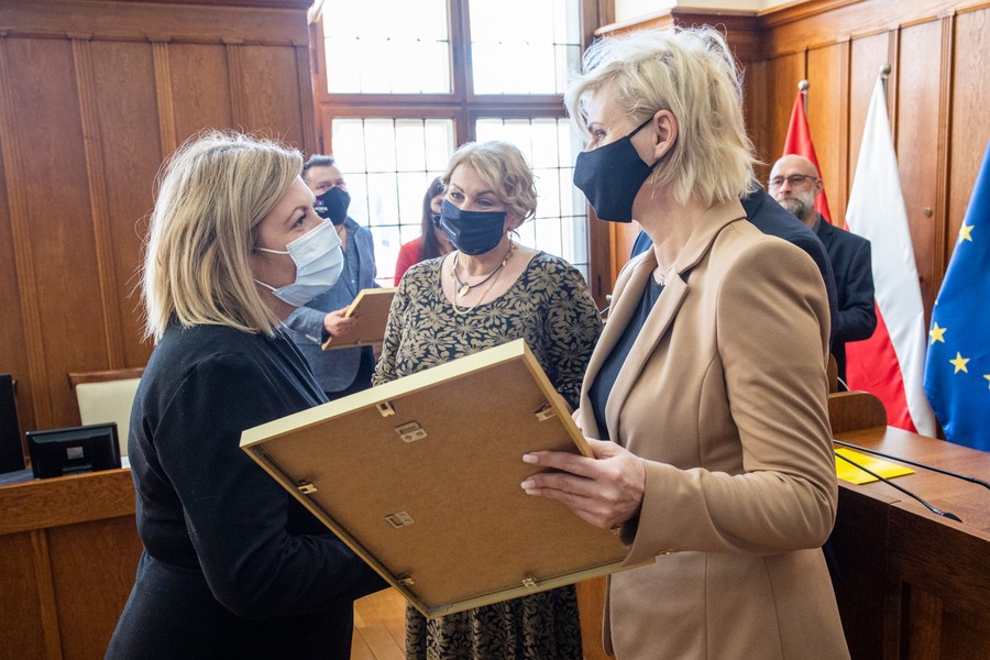 Ceremonia wręczenia wyróżnień, certyfikatów i tytułów w dziedzinie ekonomii społecznej, fot. Mikołaj Kuras dla UMWKP