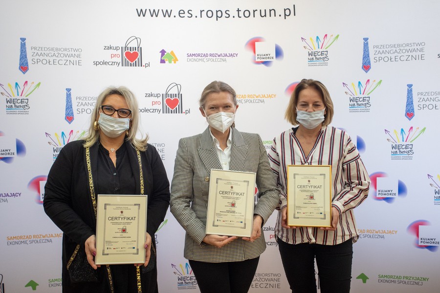 Ceremonia wręczenia wyróżnień, certyfikatów i tytułów w dziedzinie ekonomii społecznej, fot. Mikołaj Kuras dla UMWKP