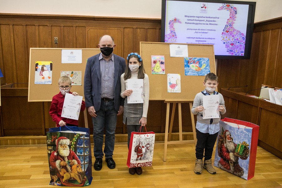 Wręczenie nagród w konkursach gęsinowych, fot. Andrzej Goiński/UMWKP