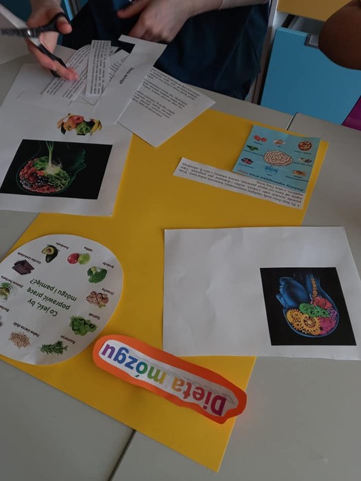 Poznanie zasad dobrego odżywiania mózgu, fot. nauczyciele Zespołu Szkół nr 33