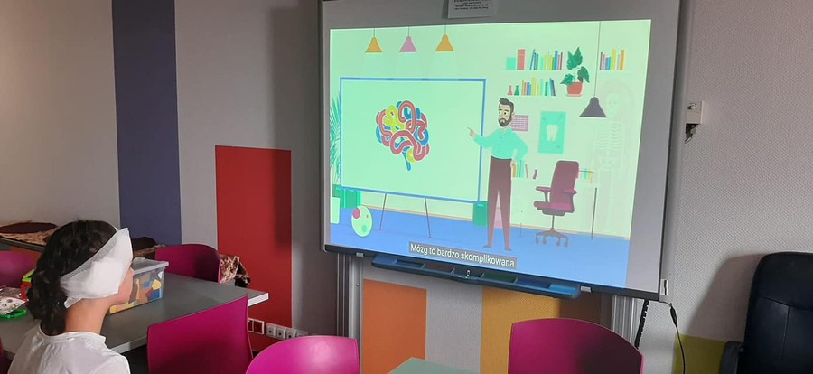 Zajęcia z wykorzystaniem tablicy interaktywnej, fot. nauczyciele Zespołu Szkół nr 33