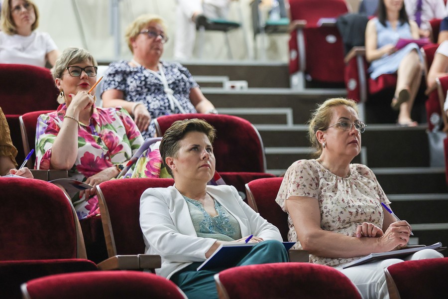 Szkolenie pn. „Przeciwdziałanie uzależnieniom behawioralnym” fot. Mikołaj Kuras dla UMWKP