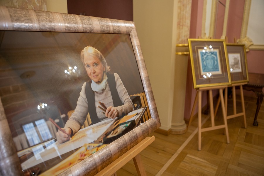 Wystawa prac Krystyny Szalewskiej-Gałdyńskiej w Pałacu Dąmbskich, fot. Mikołaj Kuras dla UMWKP