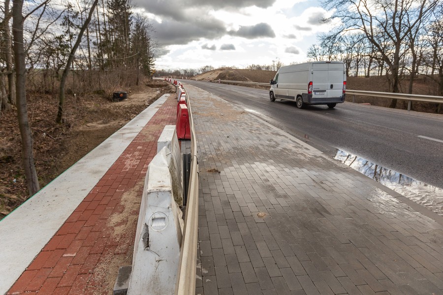 Przebudowa drogi wojewódzkiej nr 548 Stolno-Wąbrzeźno, fot. Szymon Zdziebło/tarantoga.pl dla UMWKP