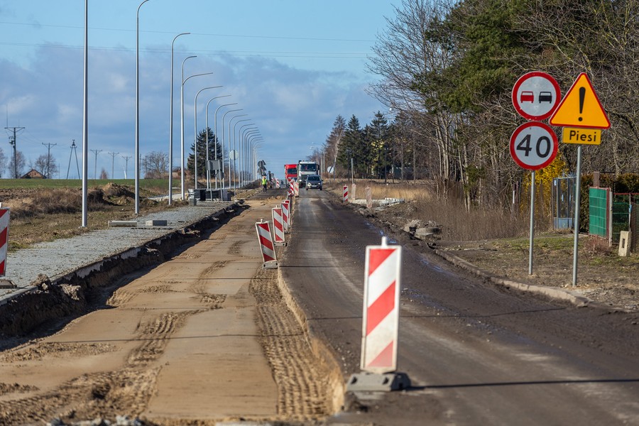 Przebudowa drogi wojewódzkiej nr 548 Stolno-Wąbrzeźno, fot. Szymon Zdziebło/tarantoga.pl dla UMWKP