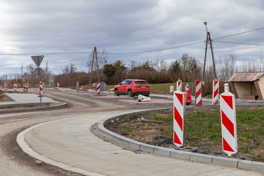 Przebudowa drogi wojewódzkiej nr 548 Stolno-Wąbrzeźno, fot. Szymon Zdziebło/tarantoga.pl dla UMWKP