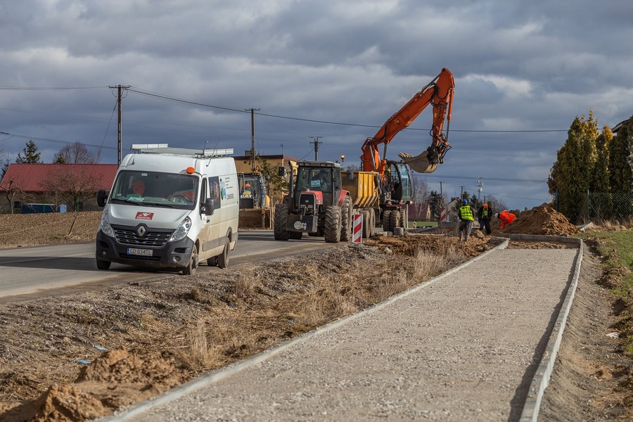 Przebudowa drogi wojewódzkiej nr 548 Stolno-Wąbrzeźno, fot. Szymon Zdziebło/tarantoga.pl dla UMWKP