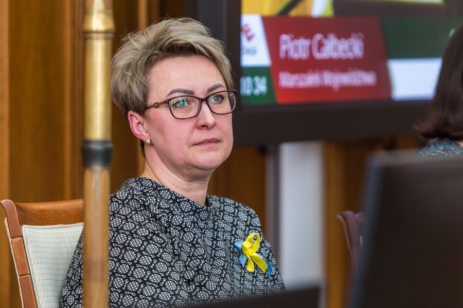 Sejmik przyjął stanowisko potępiające rosyjską agresję na Ukrainę, fot. Szymon Zdzieblo/tarantoga.pl dla UMWKP