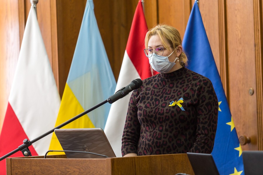 Sejmik przyjął stanowisko potępiające rosyjską agresję na Ukrainę, fot. Szymon Zdzieblo/tarantoga.pl dla UMWKP