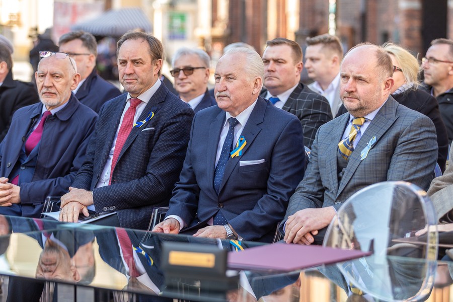 Ceremonia podpisania listów intencyjnych w sprawie Szlaku Kopernikowskiego, fot. Szymon Zdzieblo/tarantoga.pl dla UMWKP