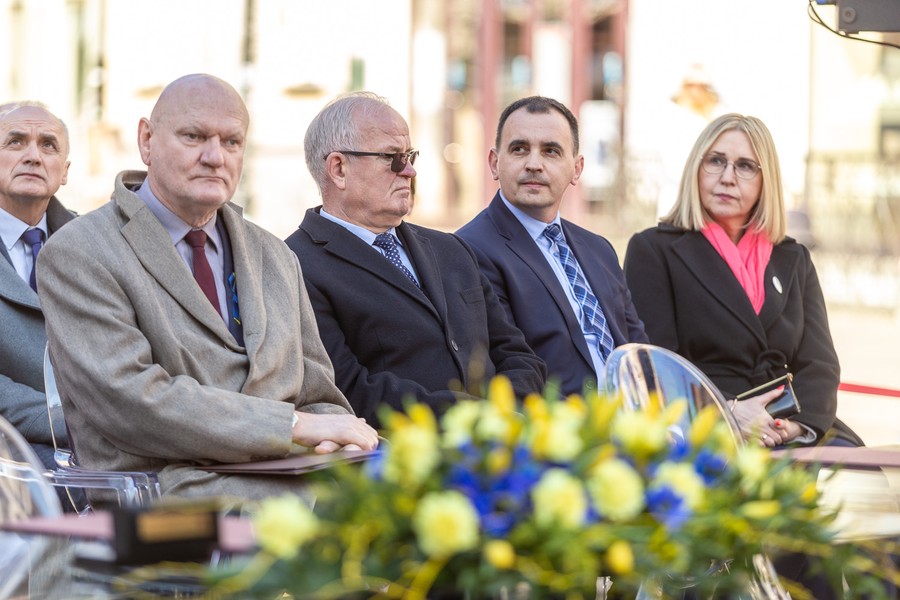 Ceremonia podpisania listów intencyjnych w sprawie Szlaku Kopernikowskiego, fot. Szymon Zdzieblo/tarantoga.pl dla UMWKP