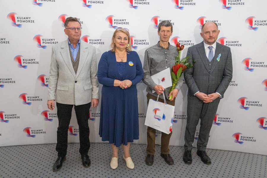 Wręczenie stypendiów artystycznych, fot. Mikołaj Kuras dla UMWKP