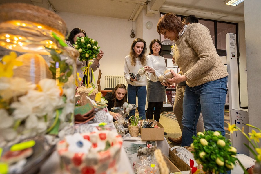 “My też potrafimy” – przedświąteczna wystawa rękodzieła, fot. Szymon Zdziebło/tarantoga.pl dla UMWKP