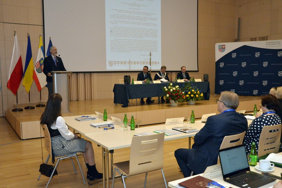 Posiedzenie Konwentu Przewodniczących Sejmików, Kielce, 7 kwietnia 2022, fot. UMWŚ