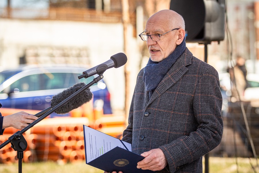 Wmurowanie kamienia węgielnego pod Centrum Nauk Technicznych UMK, fot. Szymon Zdziebło/tarantoga.pl dla UMWKP