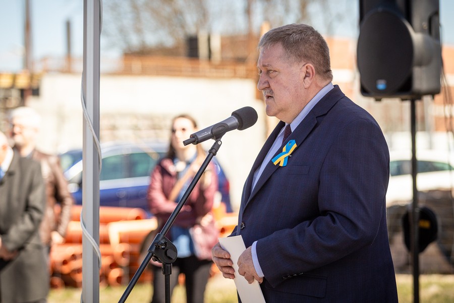 Wmurowanie kamienia węgielnego pod Centrum Nauk Technicznych UMK, fot. Szymon Zdziebło/tarantoga.pl dla UMWKP