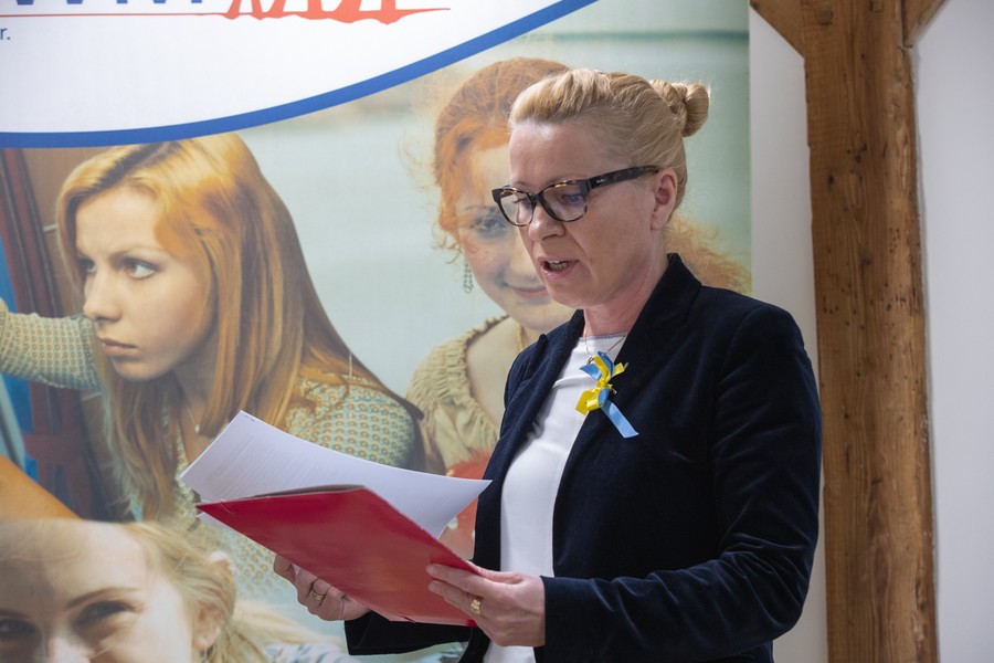 Wizyta radnych województwa w punkcie informacyjno-doradczym dla uchodźców z Ukrainy, fot. Mikołaj Kuras dla UMWKP