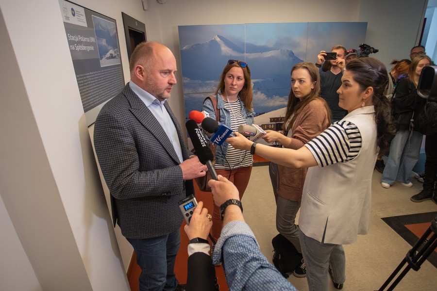 Stacja polarna UMK na Spitsbergenie – otwarcie wystawy fotografii w Urzędzie Marszałkowskim, fot. Mikołaj Kuras dla UMWKP