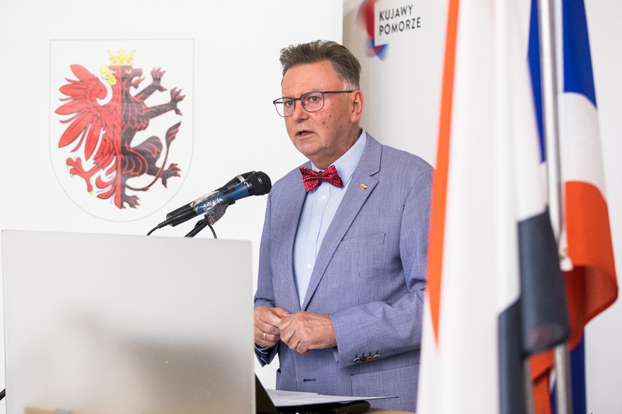 Panel dyskusyjny poświęcony współpracy pomiędzy Polską a Tajlandią, fot. Andrzej Goiński/UMWKP