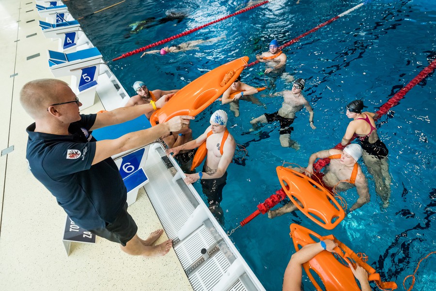 Szkolenia ratowników WOPR, fot. Tomasz Czachorowski dla UMWKP