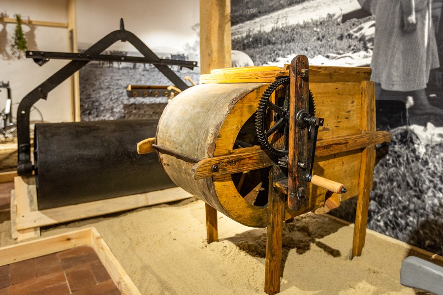 Otwarcie spichlerza dworskiego w Kłóbce, fot. Szymon Zdziebło/tarantoga.pl dla UMWKP