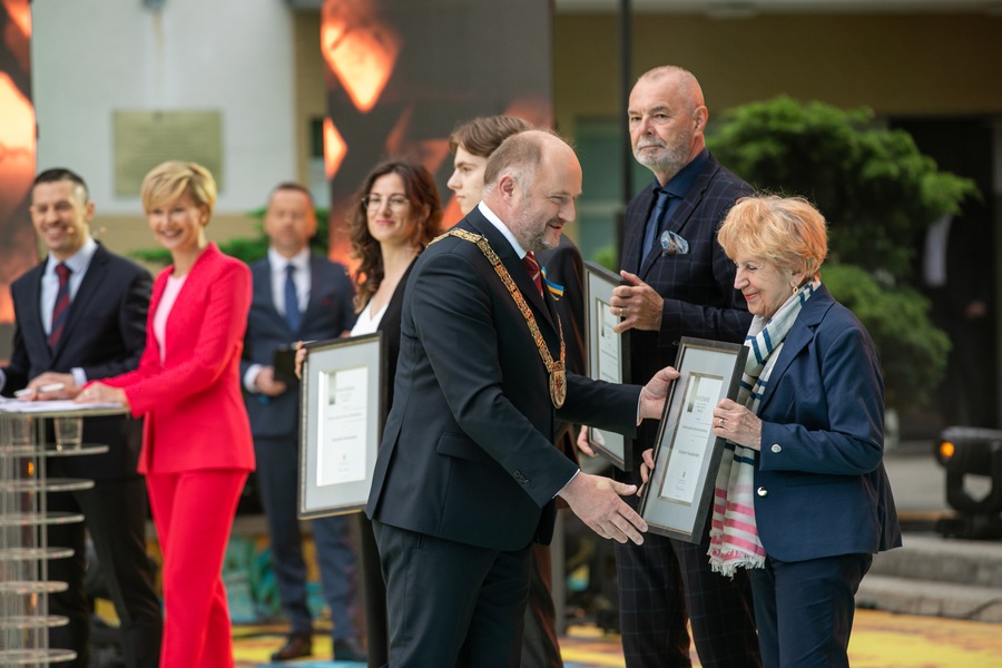 Gala Nagród Marszałka za lata 2022 i 2021, fot. Andrzej Goiński/UMWKP