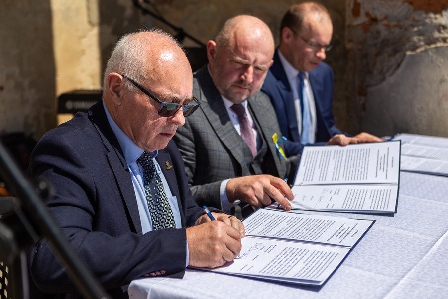 Piknik w Nawrze, fot. Szymon Zdziebło/tarantoga.pl dla UMWKP