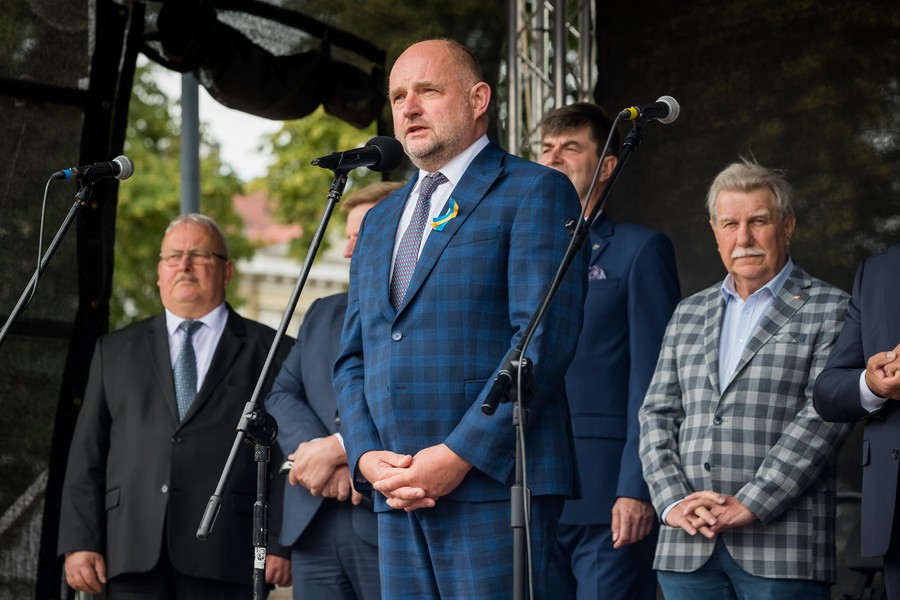 Otwarcie dworca kolejowego w Tucholi, fot. Tomasz Czachorowski dla UMWKP