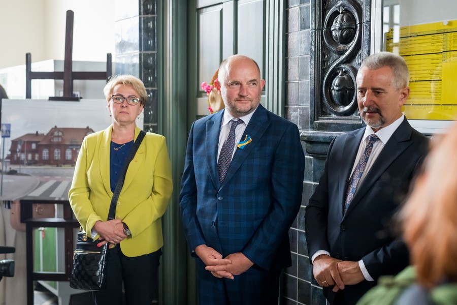 Otwarcie dworca kolejowego w Tucholi, fot. Tomasz Czachorowski dla UMWKP