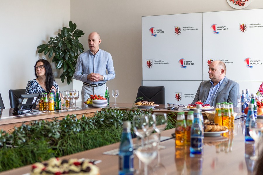 Gala wręczenia stypendiów artystycznych, fot. Szymon Zdziebło/tarantoga.pl dla UMWKP