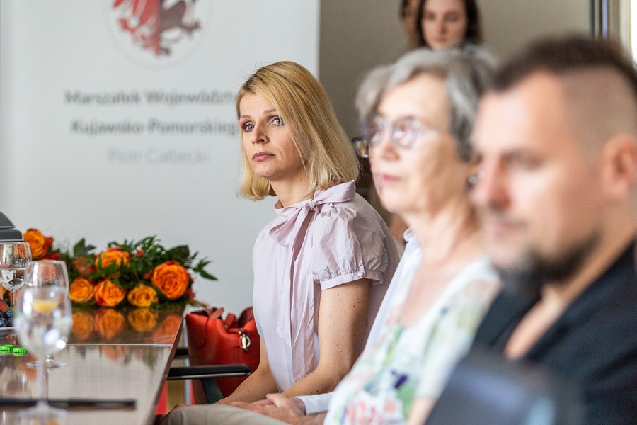 Gala wręczenia stypendiów artystycznych, fot. Szymon Zdziebło/tarantoga.pl dla UMWKP