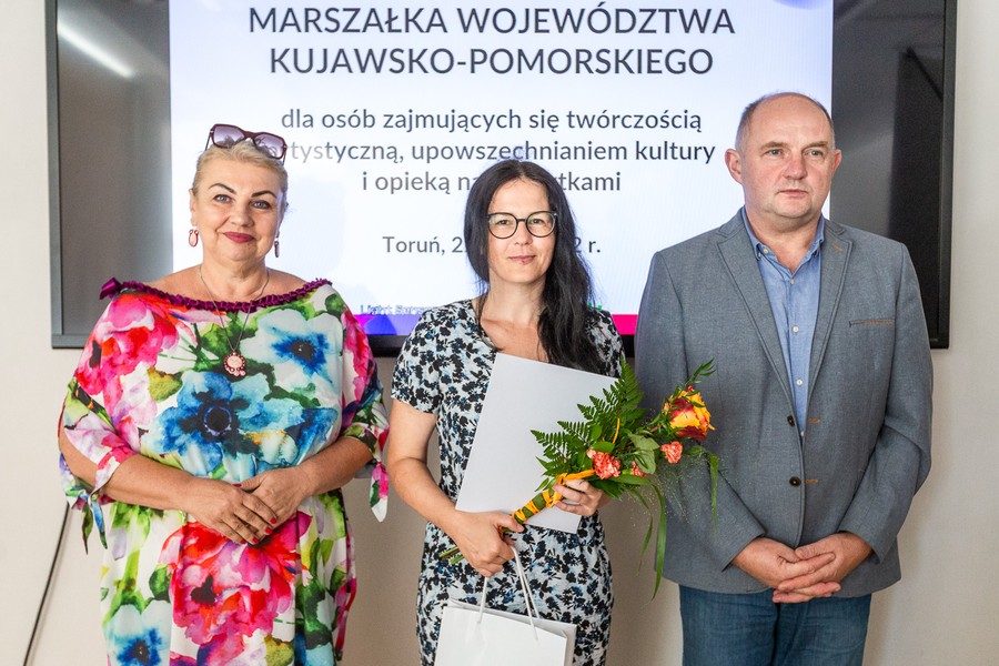 Gala wręczenia stypendiów artystycznych, fot. Szymon Zdziebło/tarantoga.pl dla UMWKP