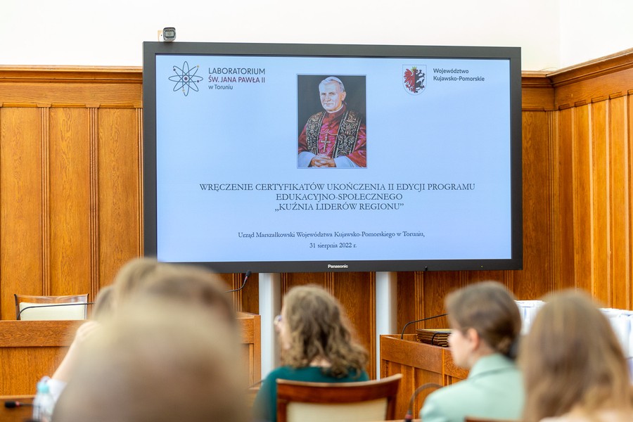 Spotkanie podsumowujące Kuźnię Liderów Regionu, fot. Szymon Zdziebło/tarantoga.pl dla UMWKP