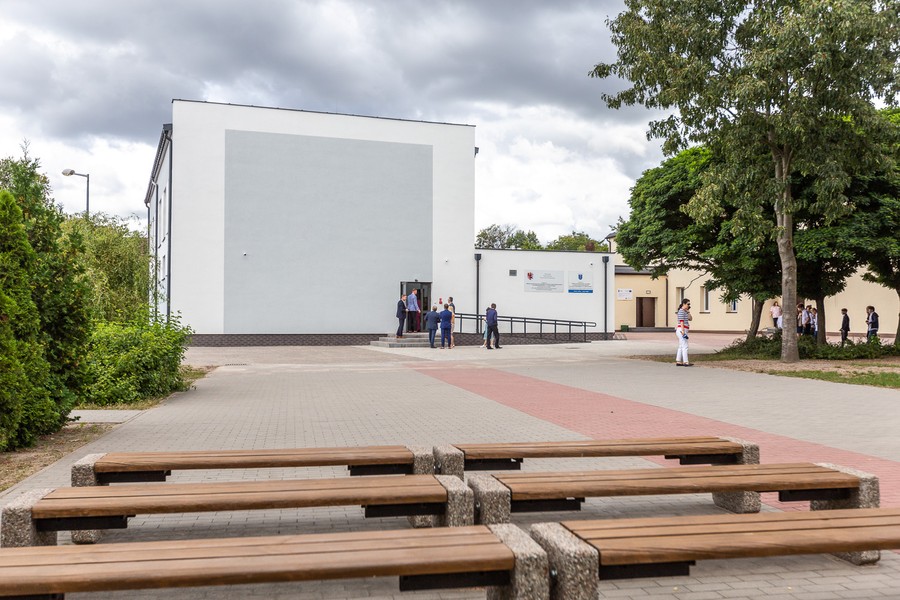 Inauguracja roku szkolnego w Lubiczu, fot. Szymon Zdziebło/tarantoga.pl dla UMWKP