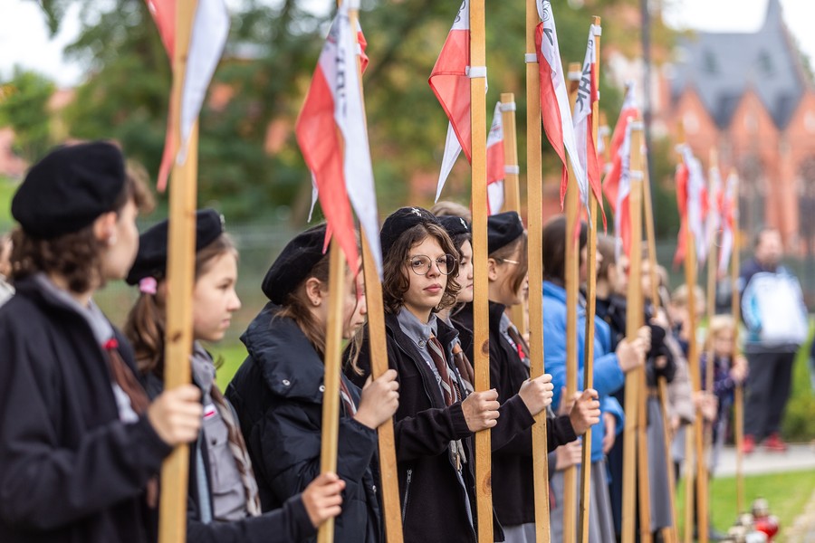 Wojewódzkie obchody dnia pamięci ofiar zbrodni pomorskiej 1939, fot. Szymon Zdziebło/tarantoga.pl dla UMWKP