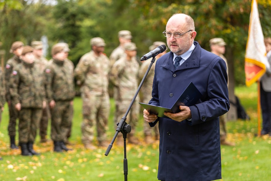 Wojewódzkie obchody dnia pamięci ofiar zbrodni pomorskiej 1939, fot. Szymon Zdziebło/tarantoga.pl dla UMWKP