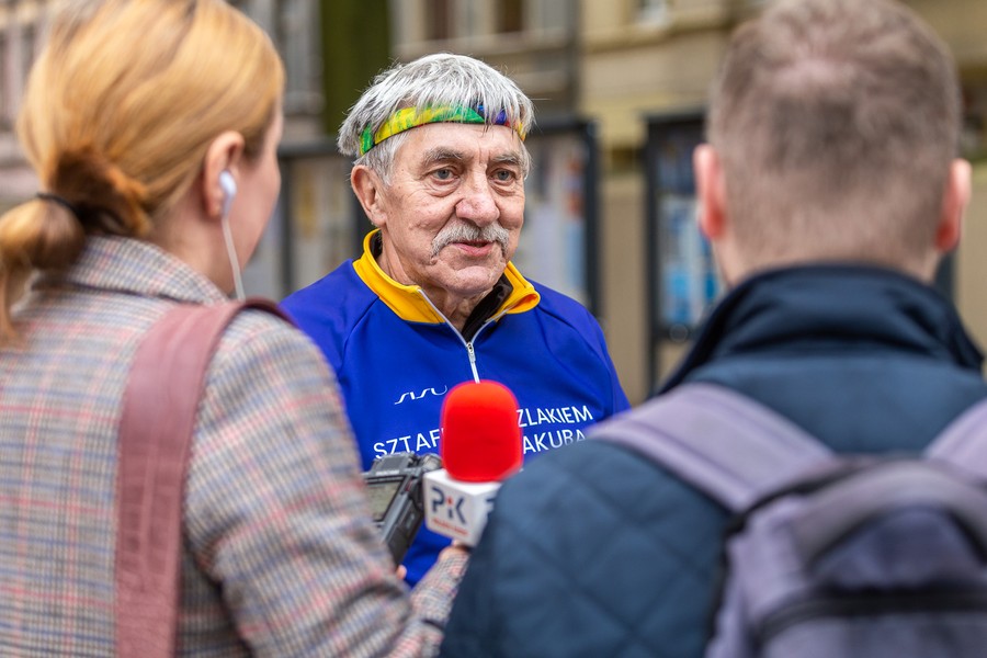 Sztafeta do Santiago de Compostela, fot. Szymon Zdziebło/tarantoga.pl dla UMWKP