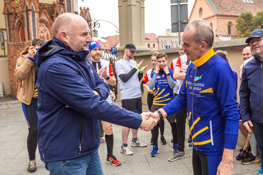 Sztafeta do Santiago de Compostela, fot. Szymon Zdziebło/tarantoga.pl dla UMWKP