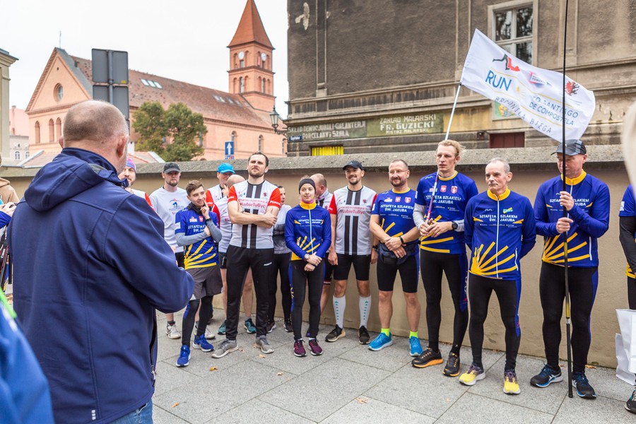 Sztafeta do Santiago de Compostela, fot. Szymon Zdziebło/tarantoga.pl dla UMWKP