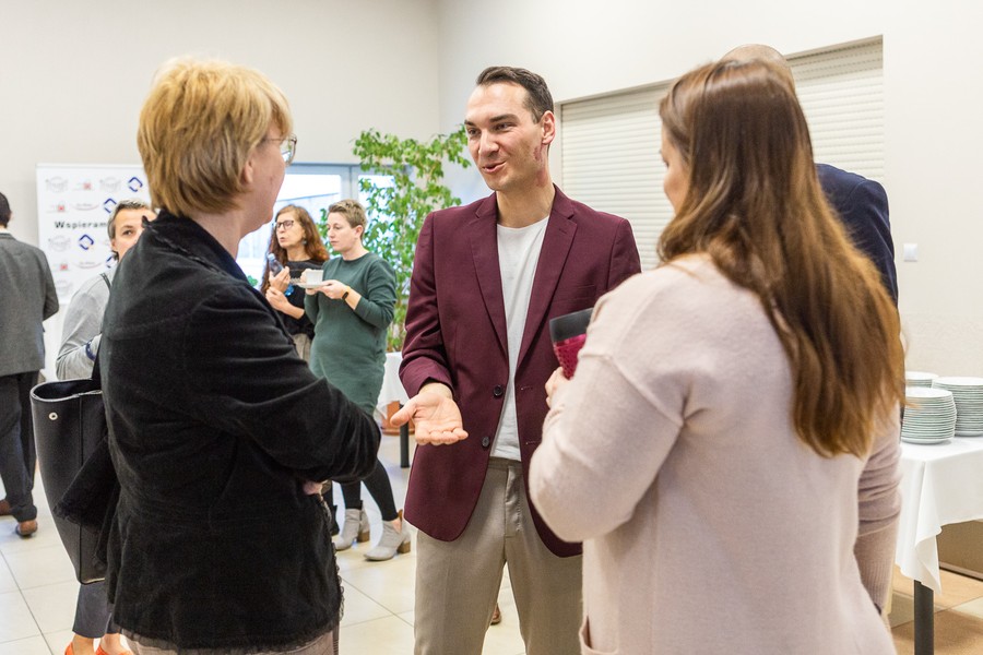 Forum Organizacji Pozarządowych w Toruniu, fot. Szymon Zdziebło/tarantoga.pl dla UMWKP