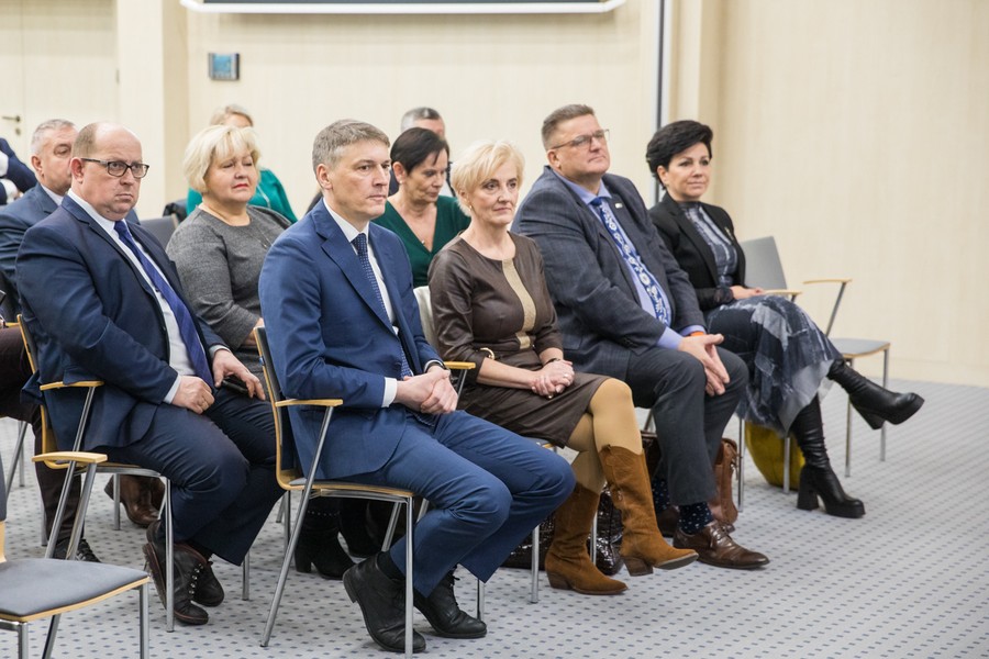 Wręczenie umów PROW, fot. Andrzej Goiński/UMWKP